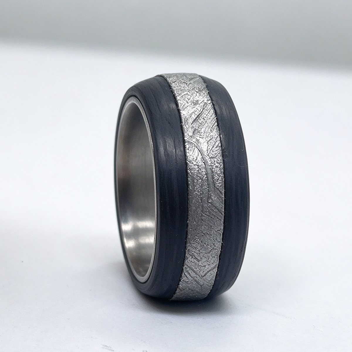 Muonionalusta Meteorite & Carbon Fiber Mens Ring, Mens Wedding Band