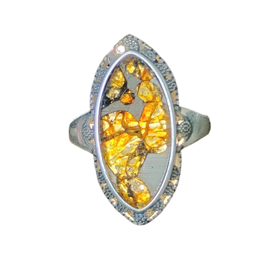 Sericho Pallasite Meteorite Ring Nature Meteorite Material Olive Meteorite Ring Jewelry 925 silver. The ring is suitable for various sizes