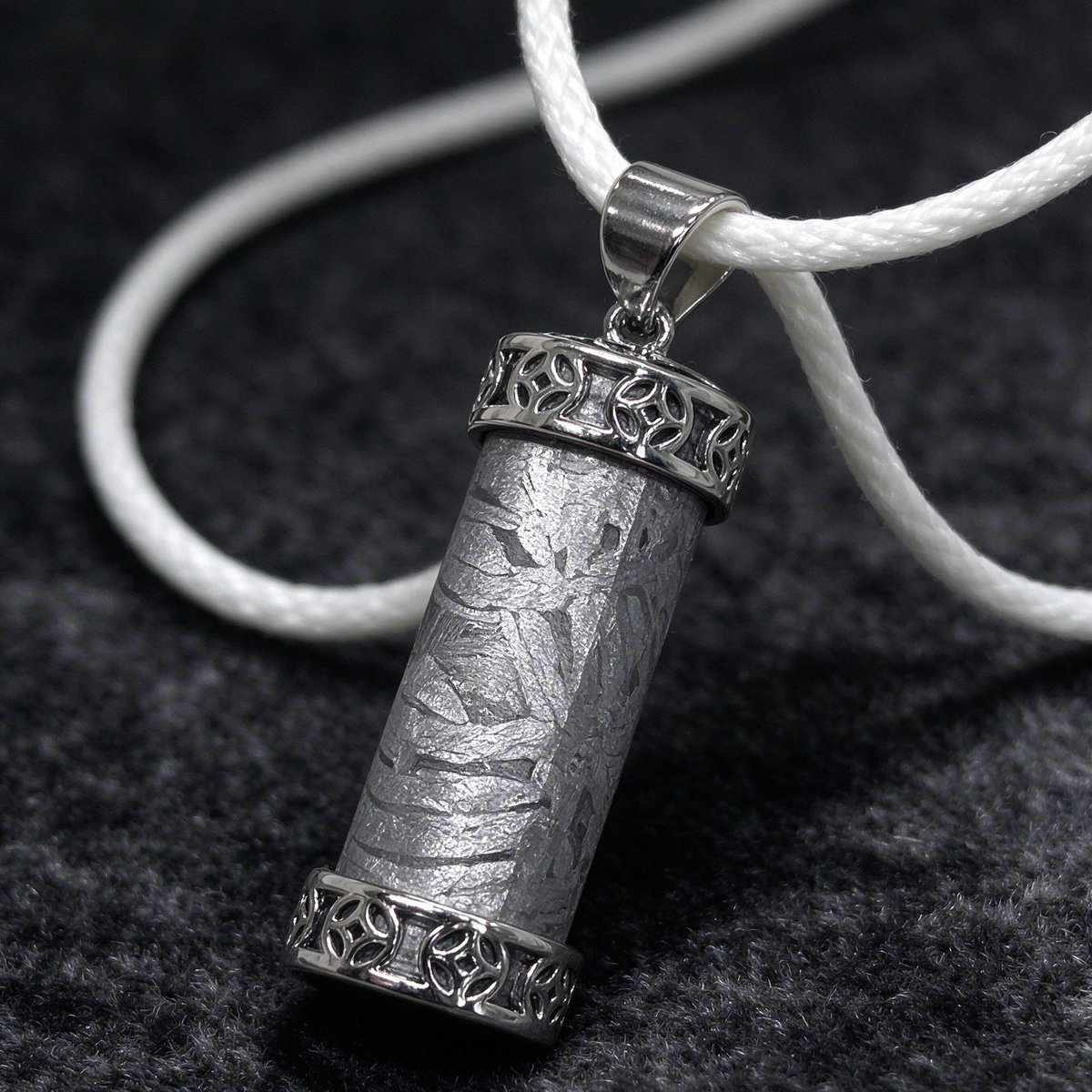 Muonionalusta Meteorite Column Pendant, Stainless Steel Hollow Coin Pattern Setting, White Braided Cord Necklace,