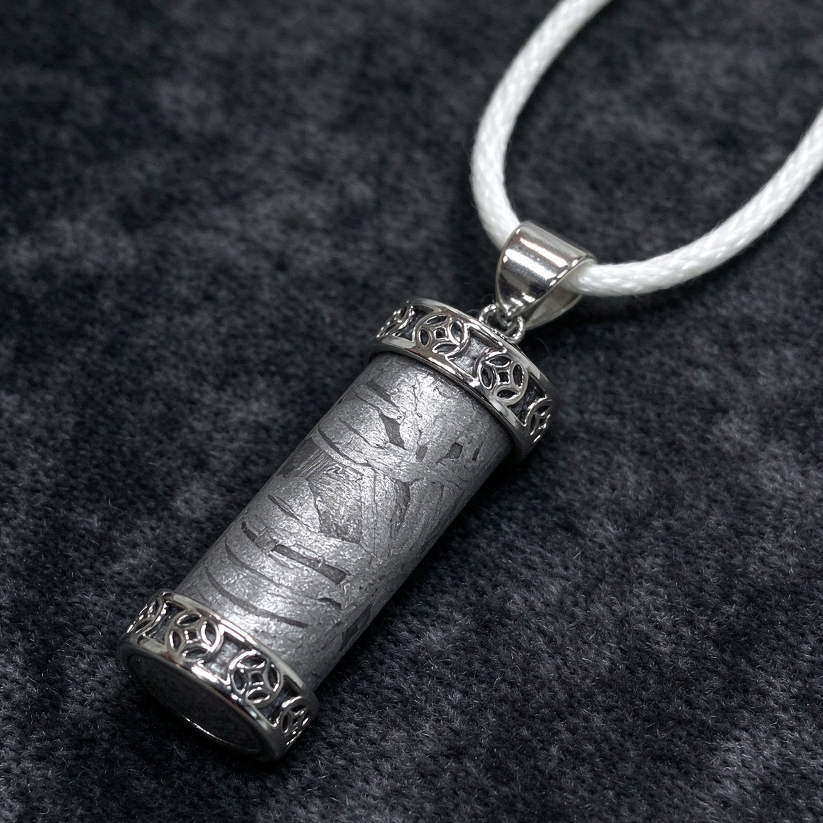 Muonionalusta Meteorite Column Pendant, Stainless Steel Hollow Coin Pattern Setting, White Braided Cord Necklace,