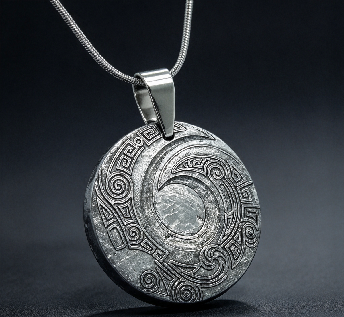 Muonionalusta meteorite pendant with naturally etched iron sample pattern