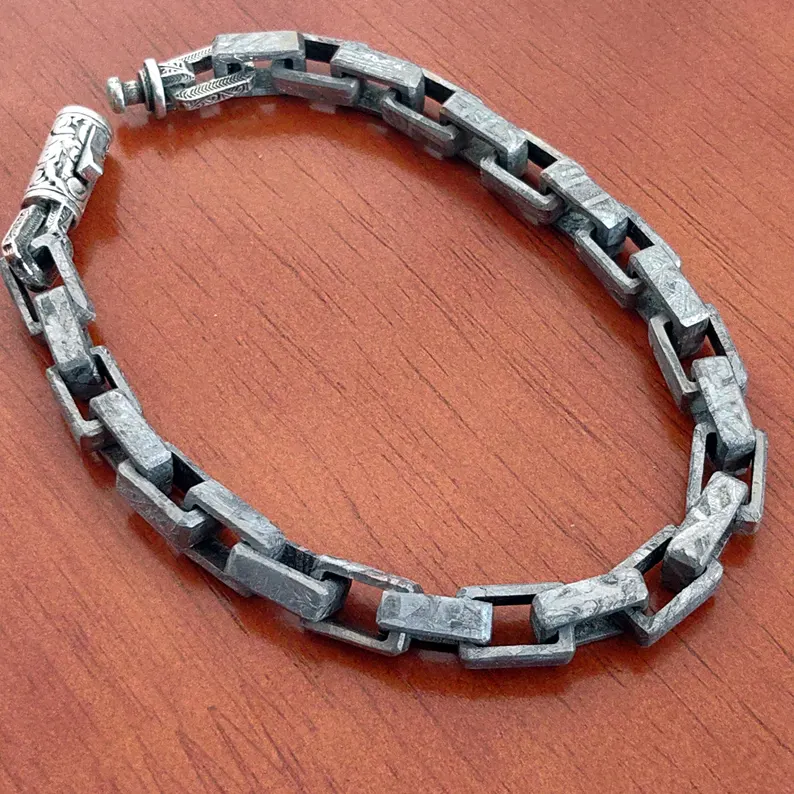Muonionalusta Iron Meteorite Bracelet New chain-shaped design: Natural Jewelry Gift