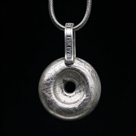 Genuine Muonionalusta Meteorite Peace Buckle Pendant  Nickel-Plated Finish Fine Meteorite Collection Piece LK463
