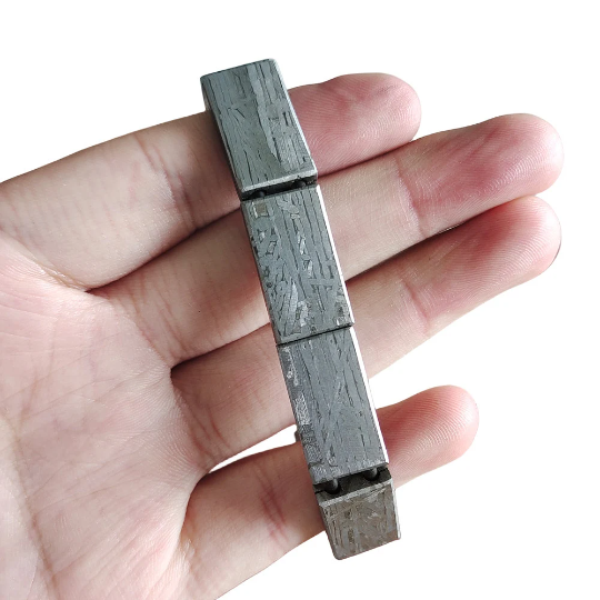 Muonionalusta Iron Meteorite Bracelet Natural Meteorite Material String Sky Iron Meteorite Collectibles h27