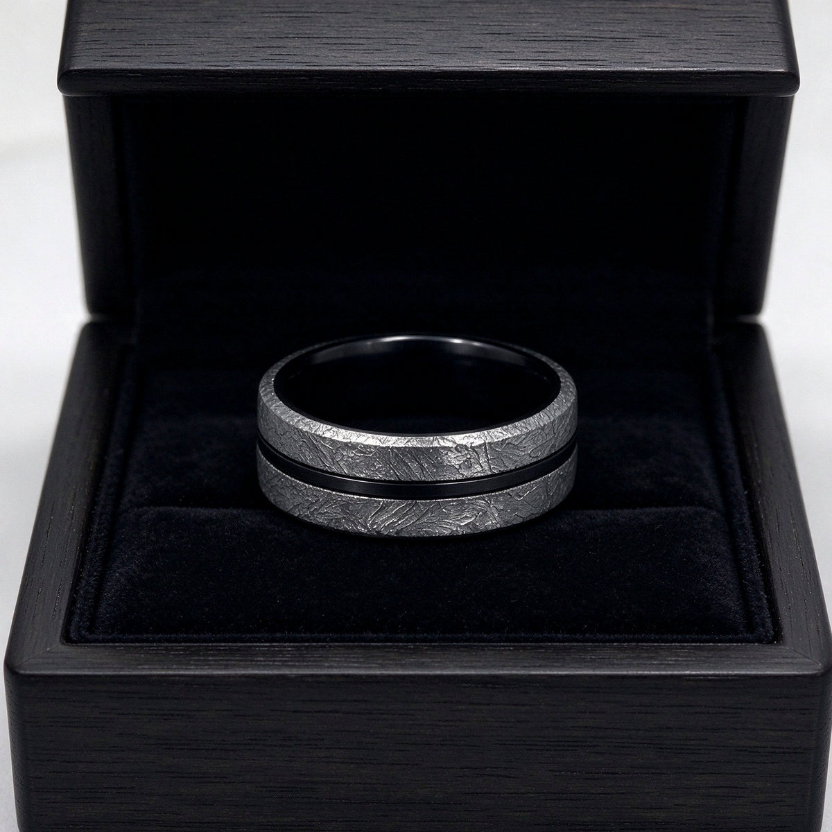 Muonionalusta Meteorite & Carbon Fiber Mens Ring, Mens Wedding Band