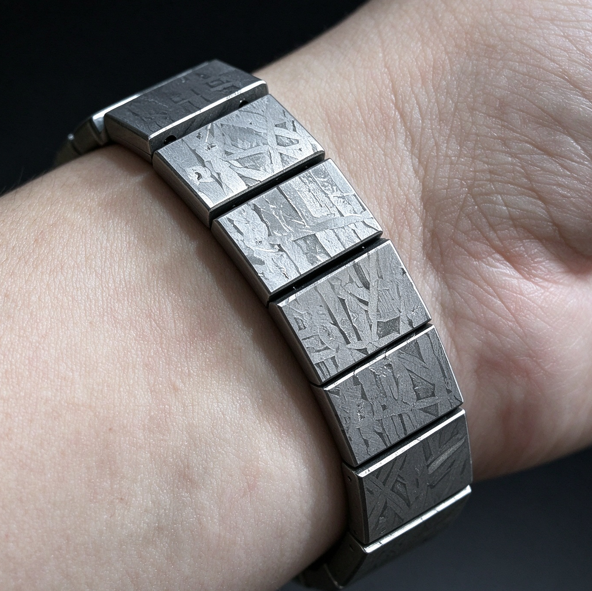 Muonionalusta Iron Meteorite Bracelet: Natural Jewelry Gift