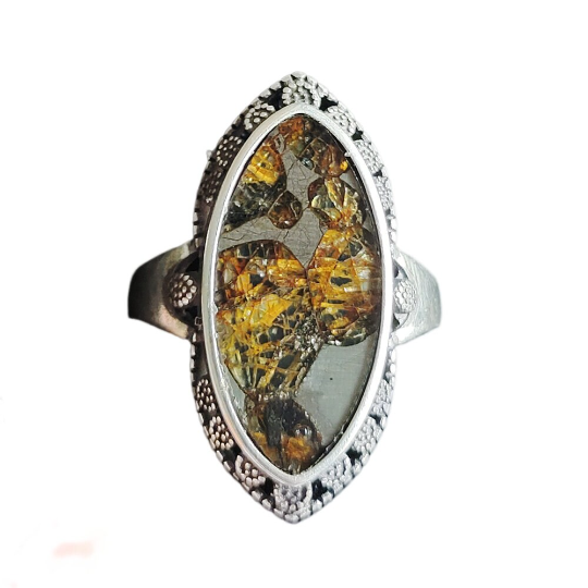 Sericho Pallasite Meteorite Ring Nature Meteorite Material Olive Meteorite Ring Jewelry 925 silver. The ring is suitable for various sizes
