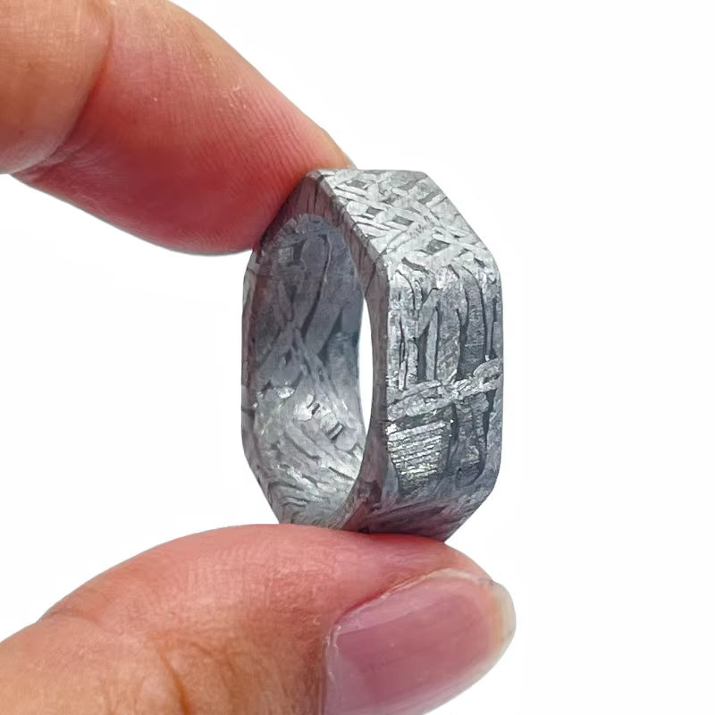 Genuine Muonionalusta Meteorite Geometric Ring Natural Widmanstätten Pattern Premium Cosmic Collectible K54