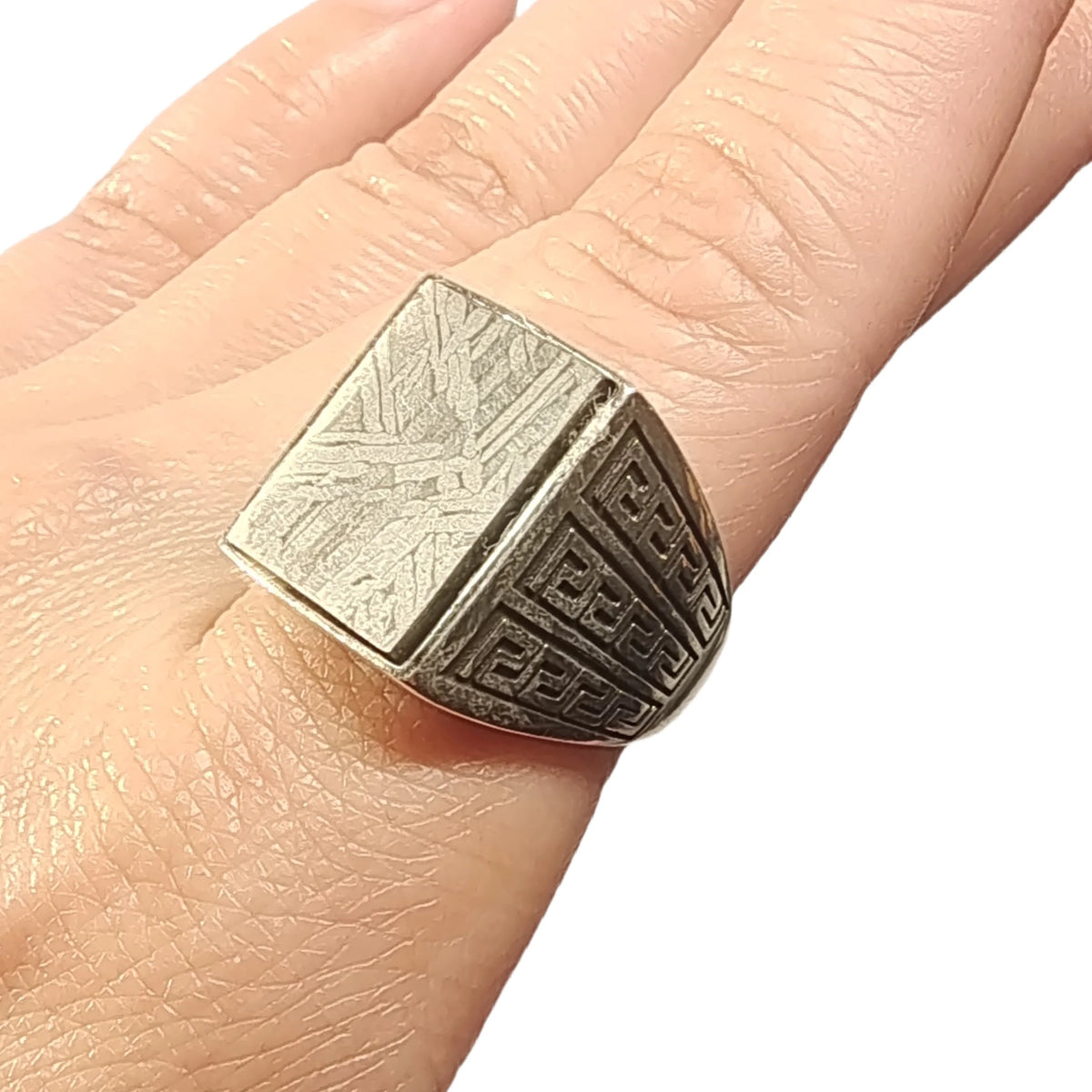 8.4g Muonionalusta meteorite S925 Silver Ring Natural iron meteorite pendant MeteoriteHandmade jewelry Silver Ring --K39