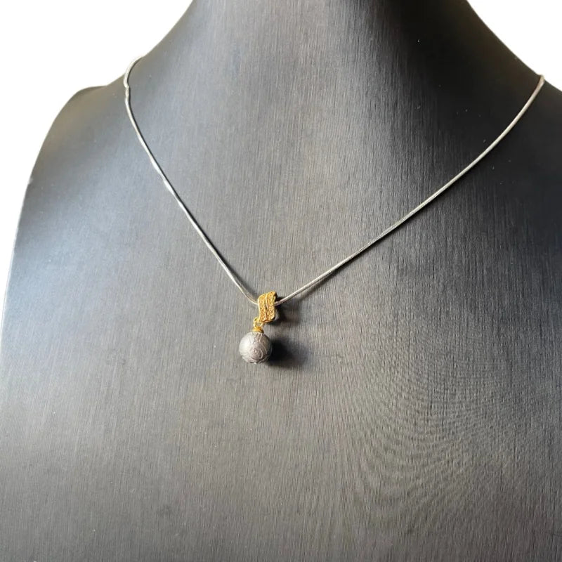 2.2g Meteorite Pendant Natural Iron Meteorite Pendant Supports Customized Collectibles - LK301