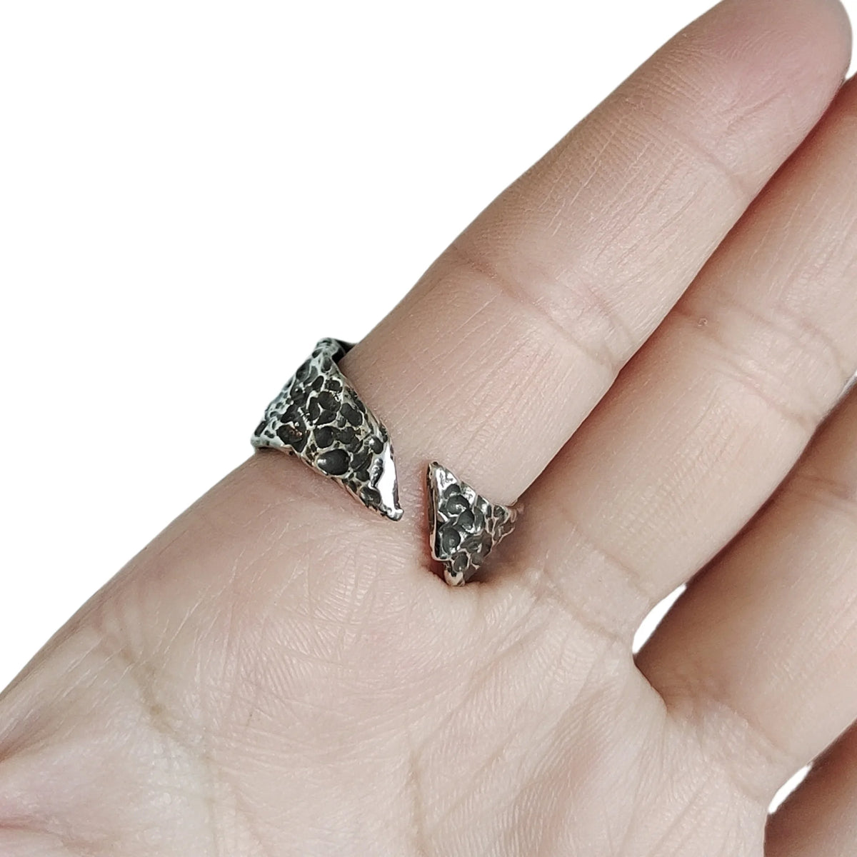 8.4g Seymchan Pallasite Olive Meteorite S925 Silver ring Specimen Natural Meteorite Material Handmade ring Collection- LB082