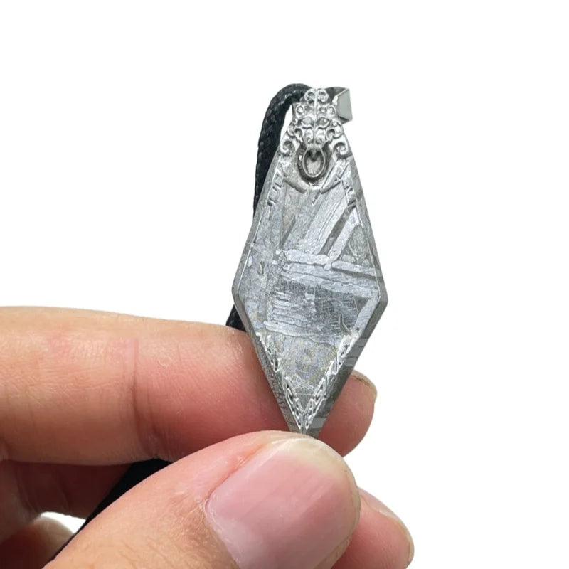 Natural Muonionalusta Meteorite Pendant Necklace Hand Carved Vintage Amulet Jewelry Unique Universe Gift LK350