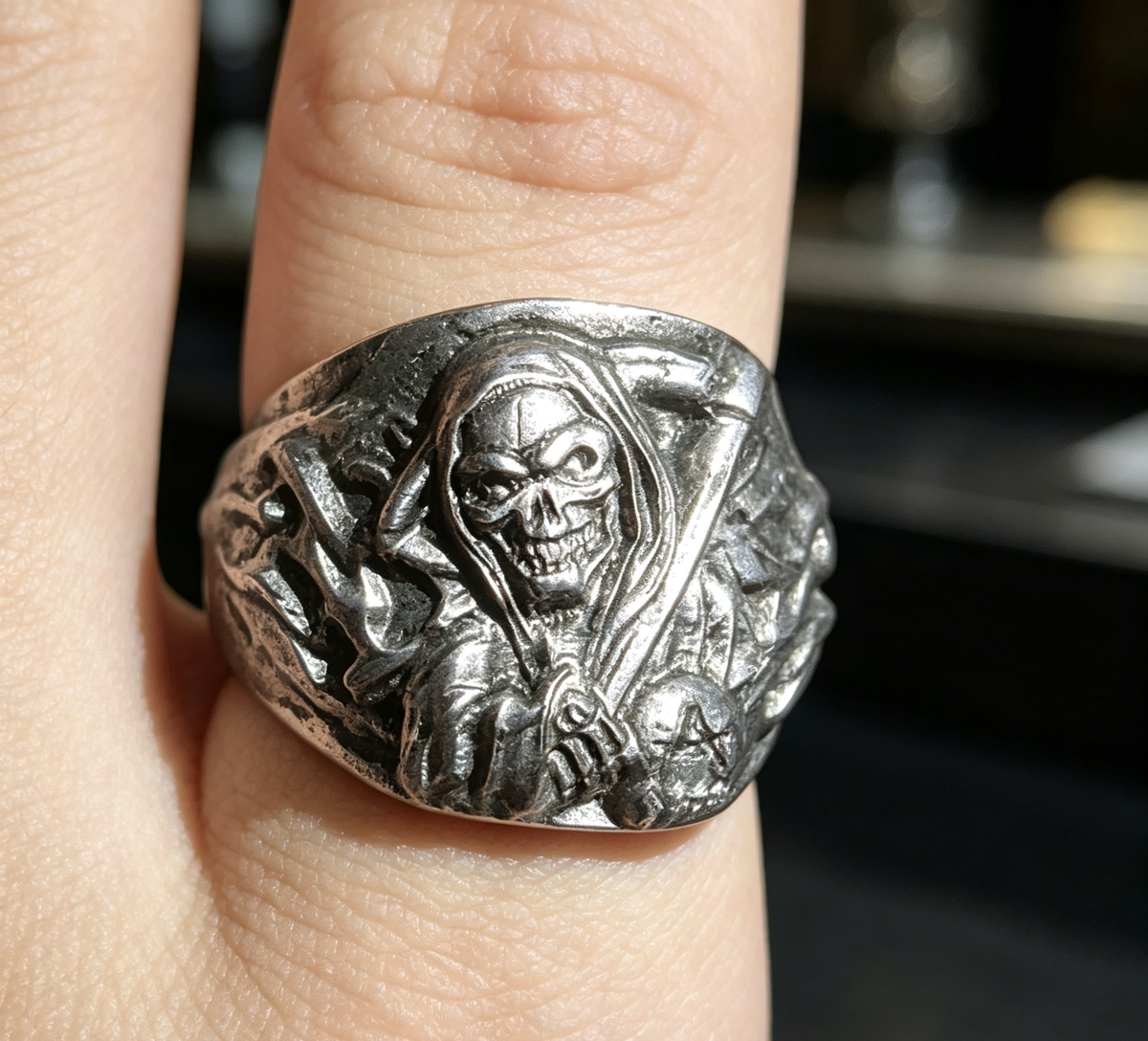 Muonionalusta Iron Meteorite Ring - 17x4mm | Ring-L